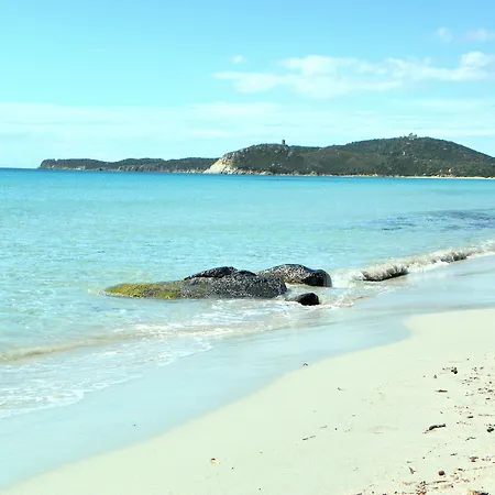 Отель Su Giganti