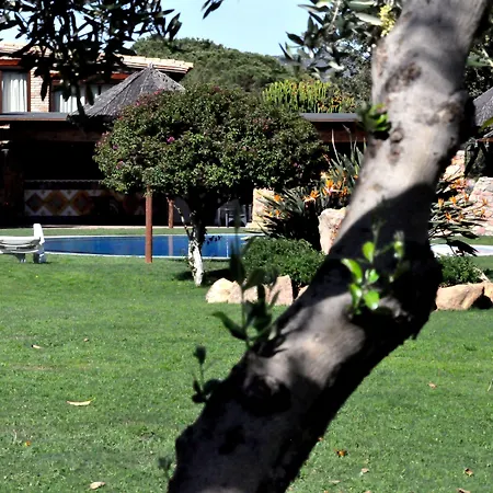 Hotel Su Giganti 3*