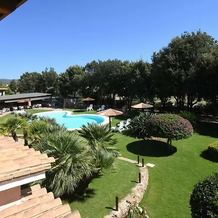 Hotel Su Giganti 3*